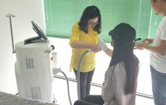 激光脫毛設(shè)備多少錢一臺？激光脫毛機器價格_冰點脫毛儀器價位
